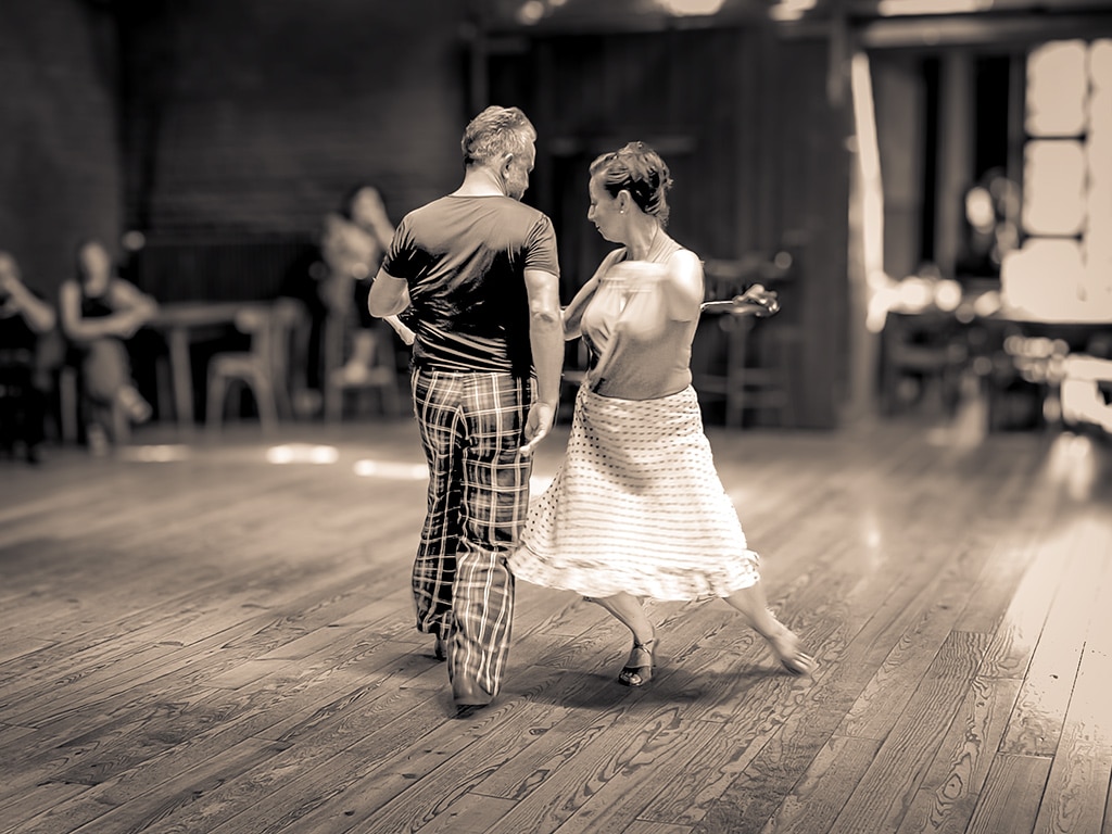 Isabella und Iwan zeitgenössischer Tango Lehrer Mönchengladbach